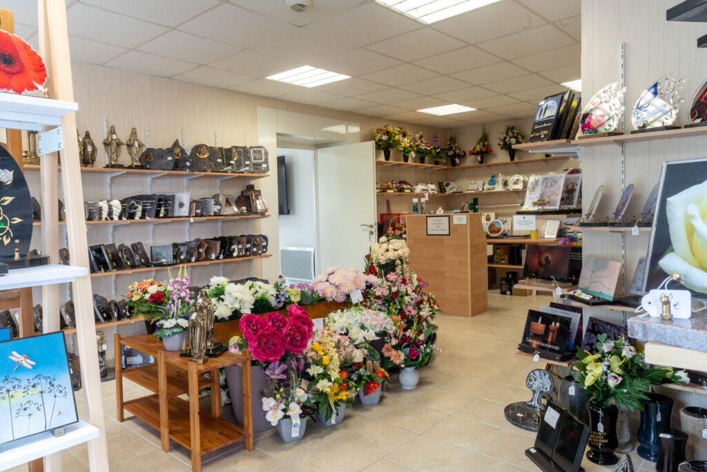 produits au magasin funeraire